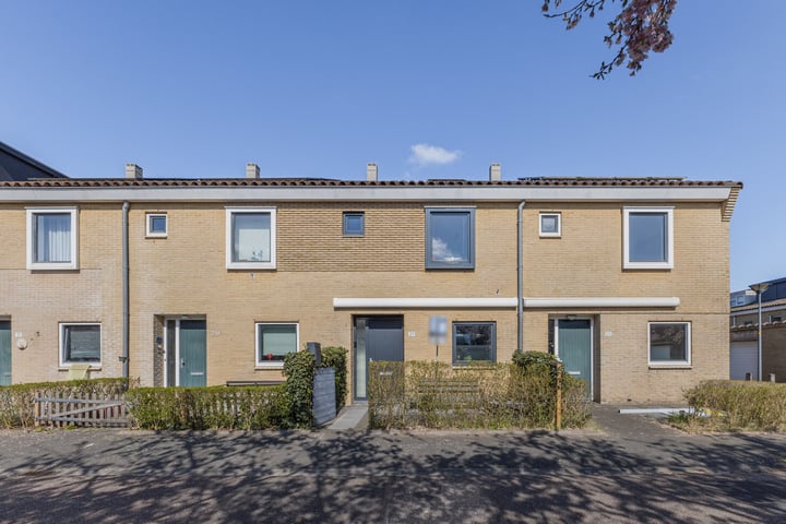 Roosduinen 27 in Hoofddorp