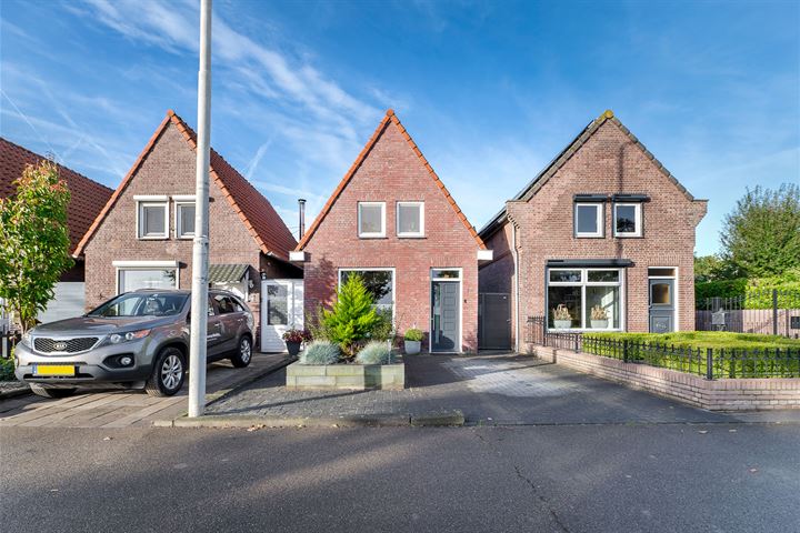 Roosendaalseweg 47 in Kruisland foto