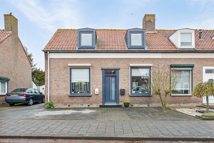 Rooseveltweg 20 in Hulst foto