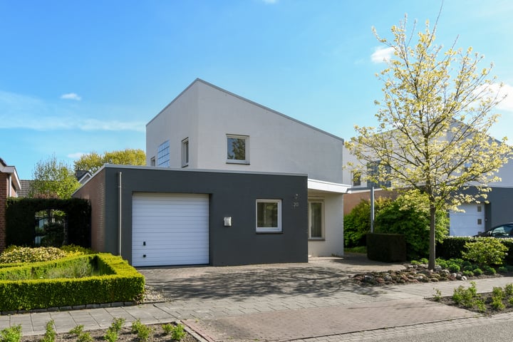 Roosveldsingel 20 in Heythuysen