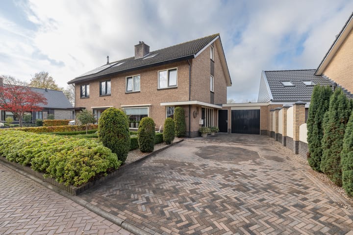 Rootselaar 17 in Barneveld foto