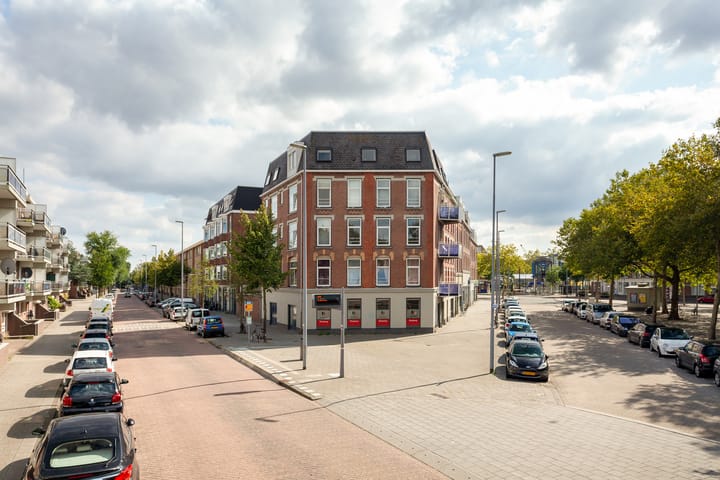 Rose-Spoorstraat 12 in Rotterdam foto