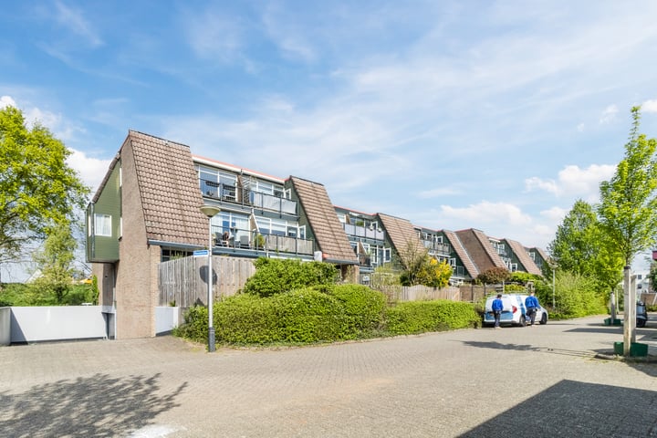 Rosmolen 56 in Ridderkerk foto