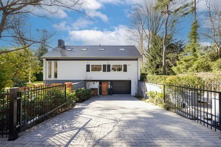 Rossinilaan 3 in Hilversum foto