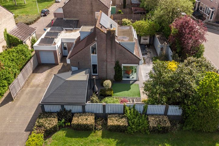 Rossinistraat 21 in Drunen foto