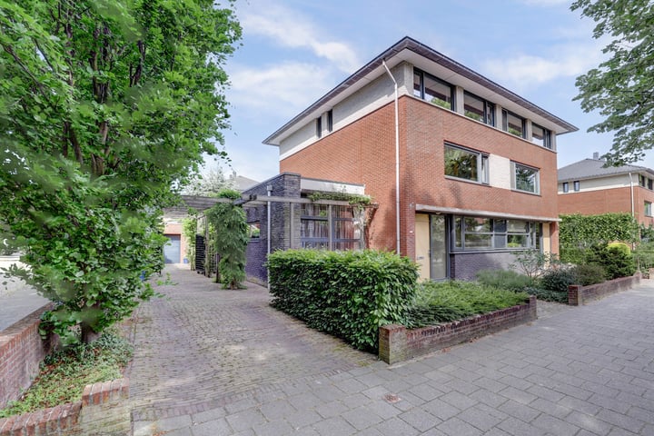 Rotterdamseweg 150A in Delft foto