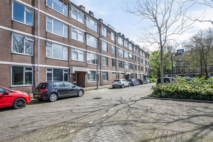 Royaardsplein 152 in Schiedam foto