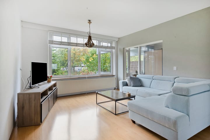 Royaardsplein 90 in Schiedam foto