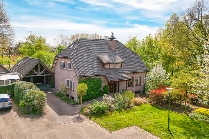 Rozemarijnhof 9 in Schijndel foto