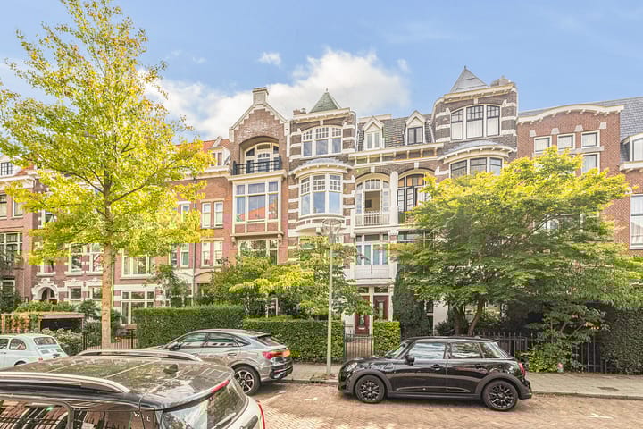 Rozenburglaan 70B in Rotterdam