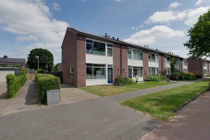 Rozenlaan 20 in Beilen foto