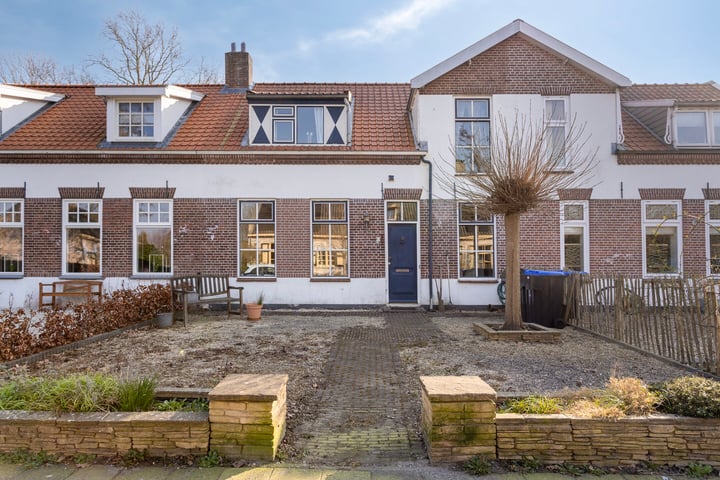 Rozenlaan 3 in Sommelsdijk foto
