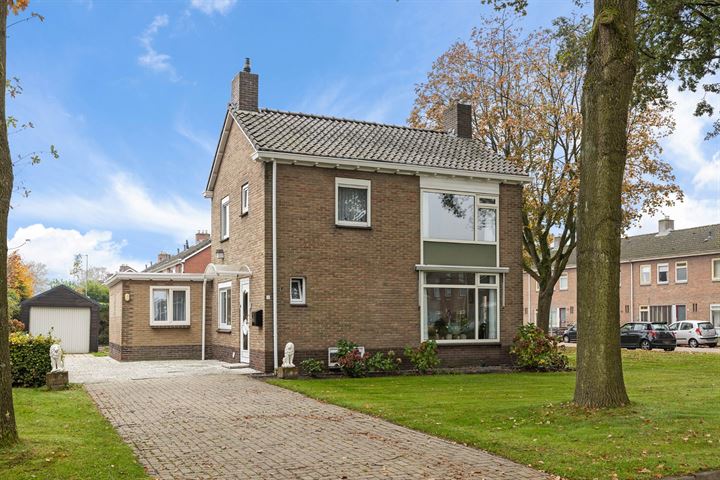 Rozenlaan 3 in Nieuw-Buinen foto