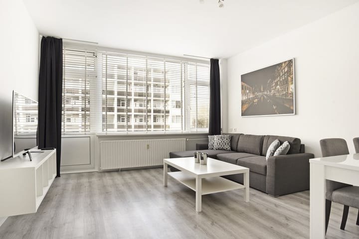 Rozenoord 117 in Amstelveen foto