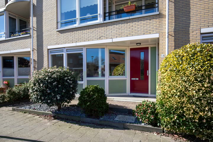Rozenstraat 18 in Aalsmeer foto