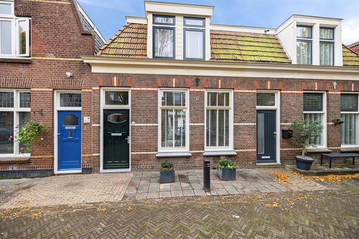 Rozenstraat 18 in Sneek foto
