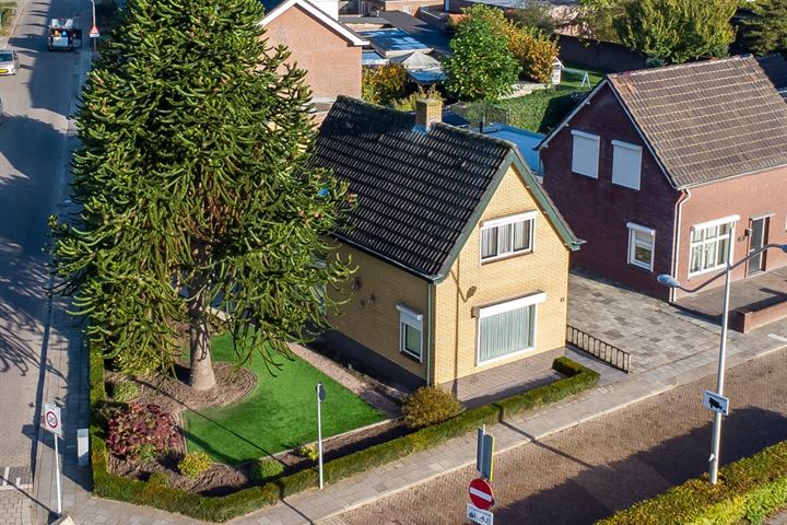 Rucphensebaan 32 in Sprundel foto