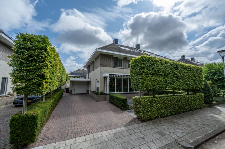 Rudolf Steinerpad 8 in Oud-Beijerland