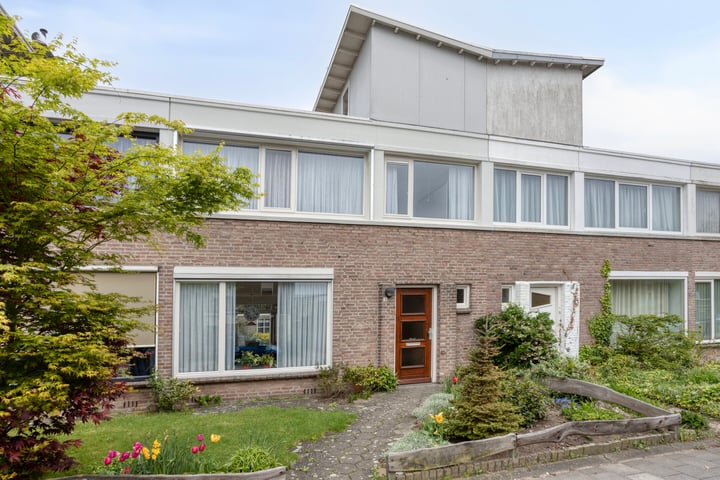Rudolf van Baarlestraat 12 in Oss