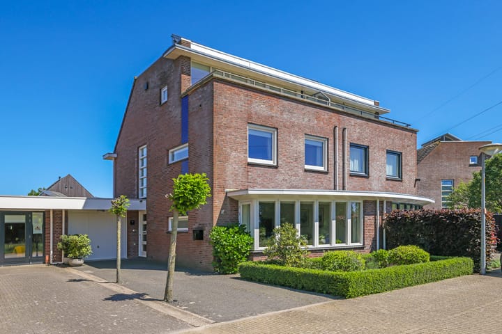 Ruimoord 15 in Zetten foto
