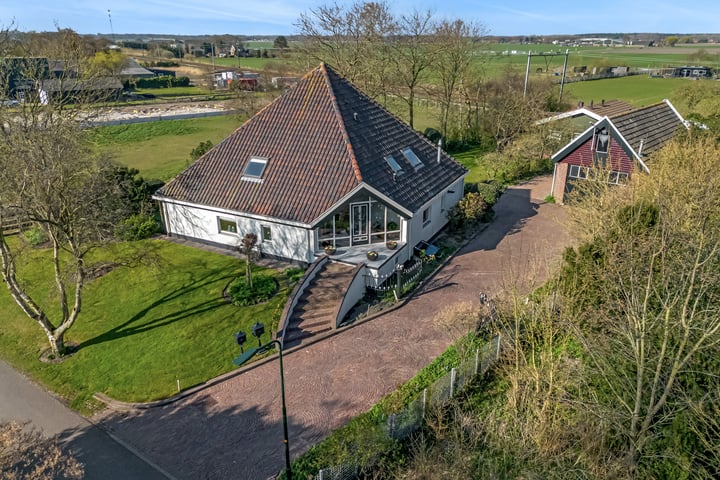 Runxputteweg 7 in Limmen foto