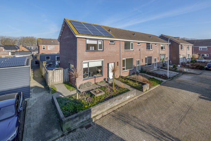 Rustburg 1 in Ouddorp foto