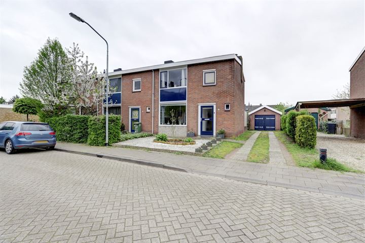 Rustenburgweg 10 in Millingen aan de Rijn foto