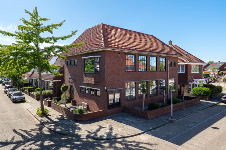 Ruusbroecstraat 36 in Leeuwarden foto