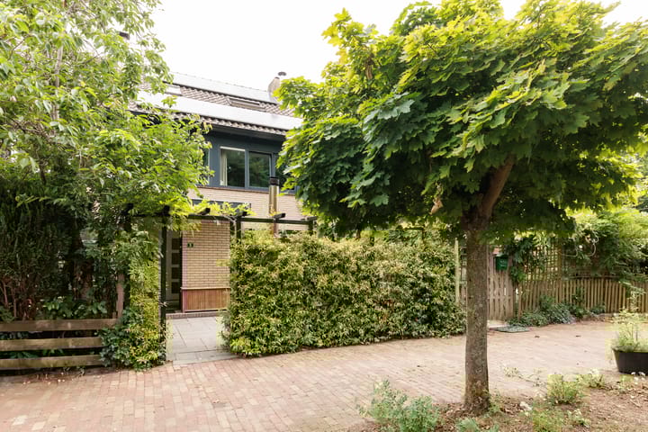 Ruysdaellaan 3 in Muiderberg
