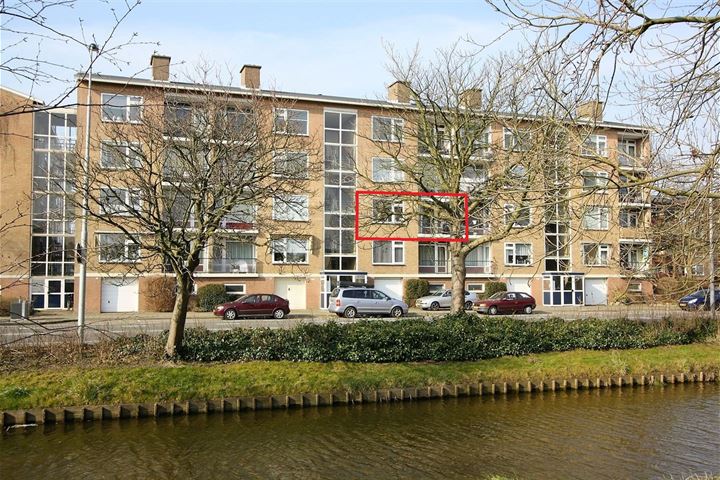 Ruysdaelstraat 136 in Heemskerk foto