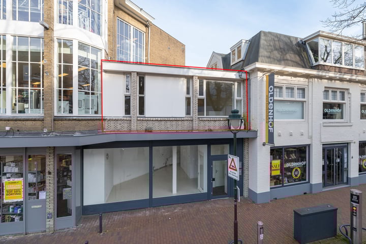 's-Gravelandseweg 6B in Hilversum foto