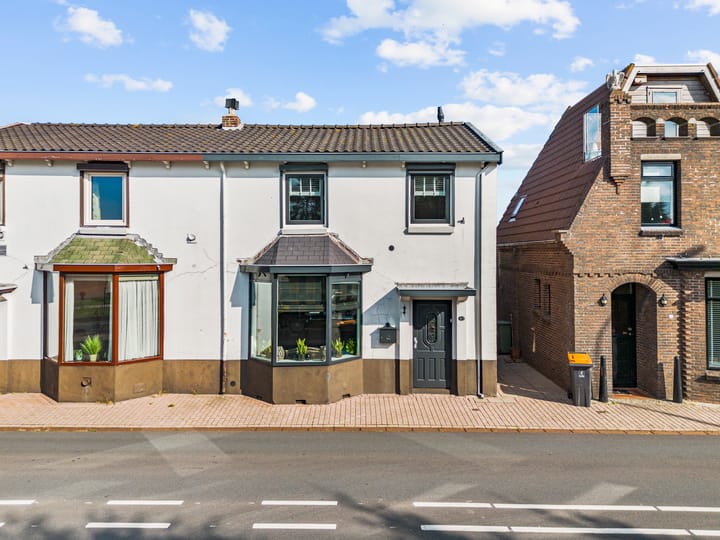 's-Gravendamseweg 8 in Voorhout foto