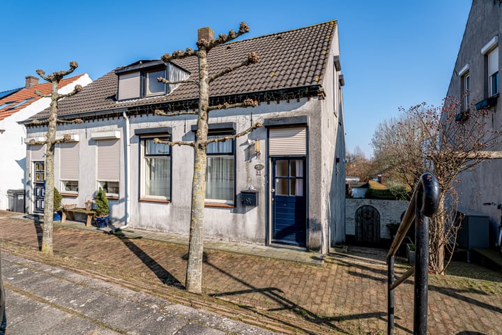 's-Gravenwaardsedijk 86 in Tolkamer foto