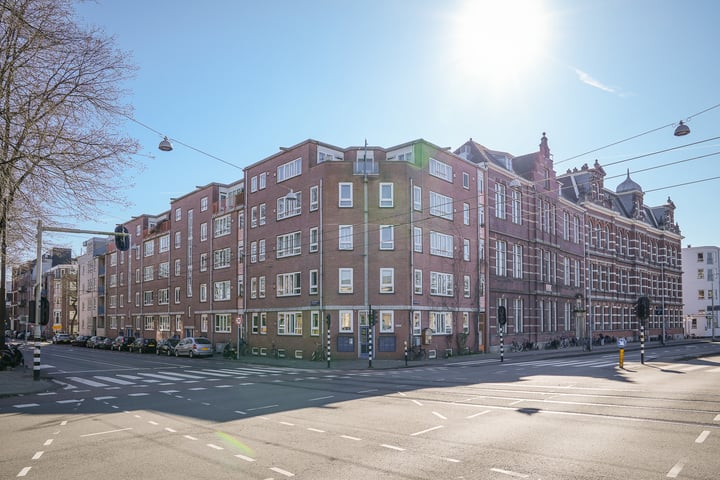 's-Gravesandestraat 4 in Amsterdam foto