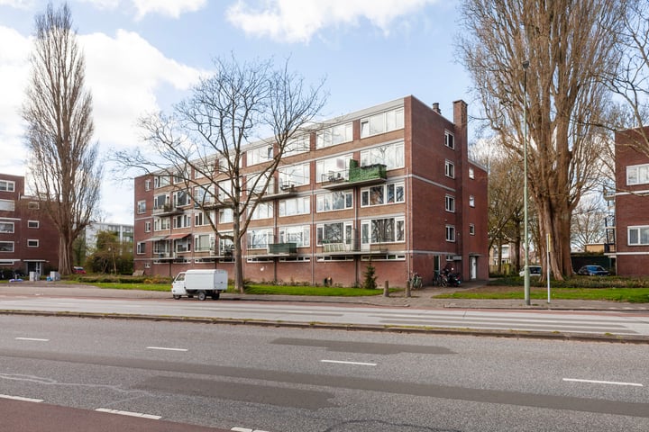 S.M. Hugo van Gijnweg 279 in Dordrecht foto