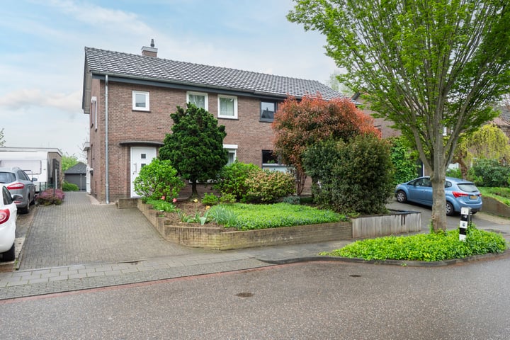Sachariasstraat 5 in Schinnen foto