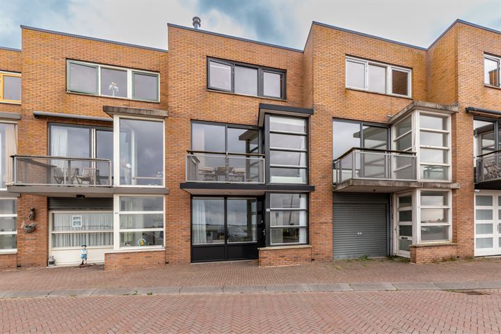 Saerdam 205 in Lelystad foto