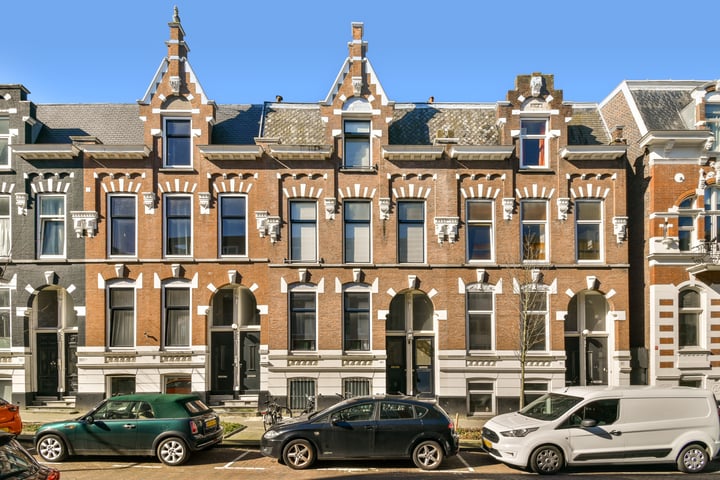 Saftlevenstraat 11B in Rotterdam foto