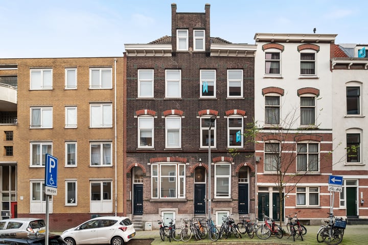 Saftlevenstraat 40D in Rotterdam foto