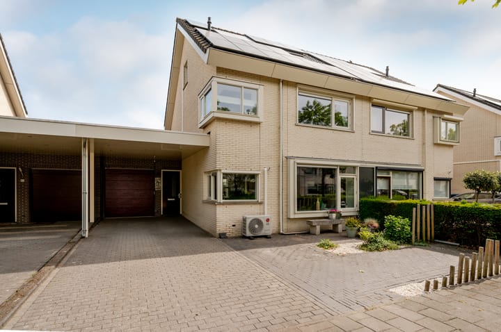 Salentijnerhout 38 in Harderwijk foto