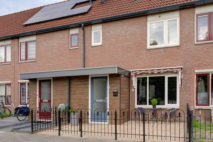 Salland 41 in Purmerend foto