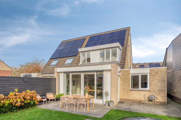 Saltshof 2409 in Wijchen foto