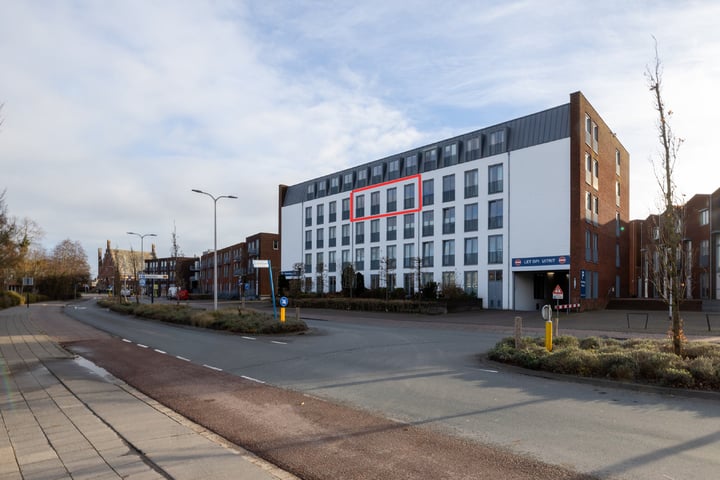 Salvatorhof 32 in Noordwijkerhout foto