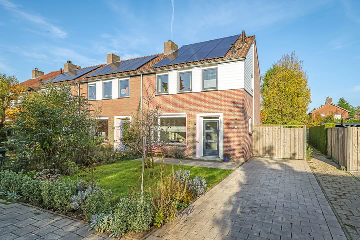 Salviastraat 7 in Lent