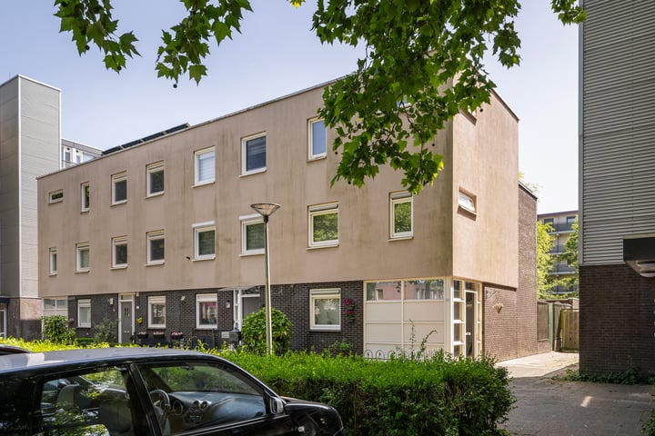 Samuel Esmeijerstraat 241 in Vlaardingen foto