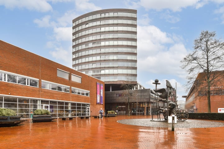 Sandbergplein 16 in Amstelveen foto