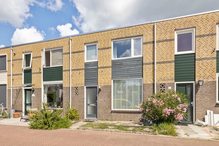 Sandenburg 11 in Alphen aan den Rijn foto