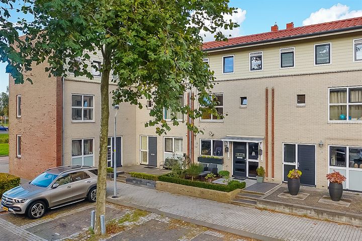 Sarabande 18 in Nieuw-Vennep foto
