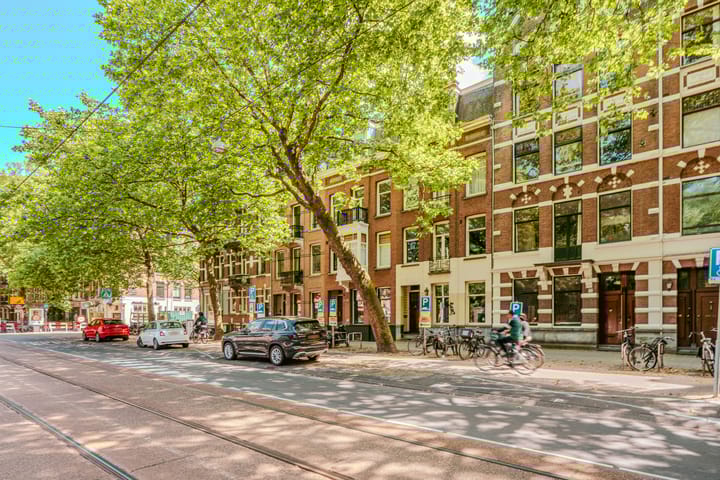 Sarphatipark 136-2 in Amsterdam foto
