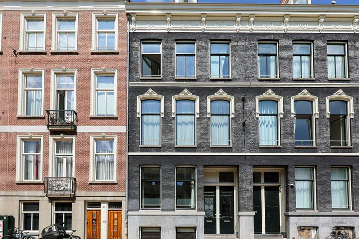 Sarphatistraat 85A in Amsterdam foto